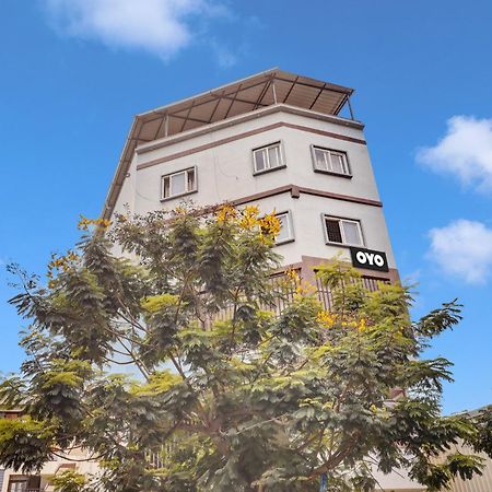 Hotel Millennium Comfort Bangalore Exterior foto